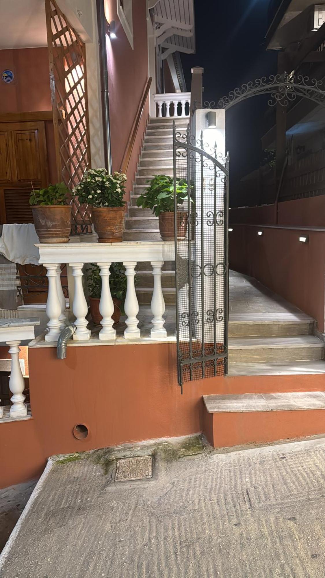 Hotel Sunrise House Parga Exterior foto